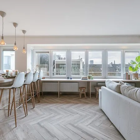 Апартаменты Juan - Modern 2 Bedroom In *